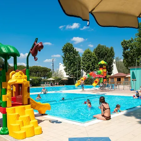 Mobilehome Orione Fuer 5 Personen צ'סנטיקו