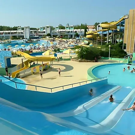 בית נופש Mobilehome Orione Fuer 5 Personen